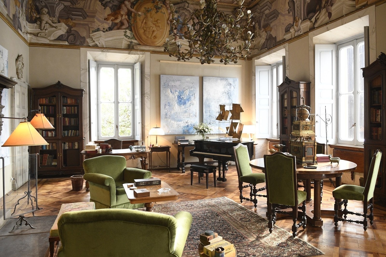 Le opere nella villa del film